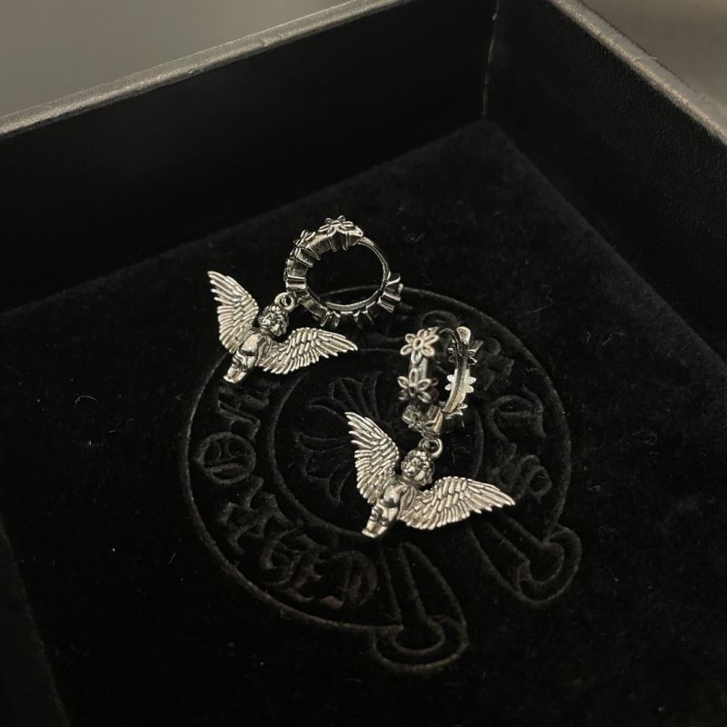 Ch*0me He**ts earrings